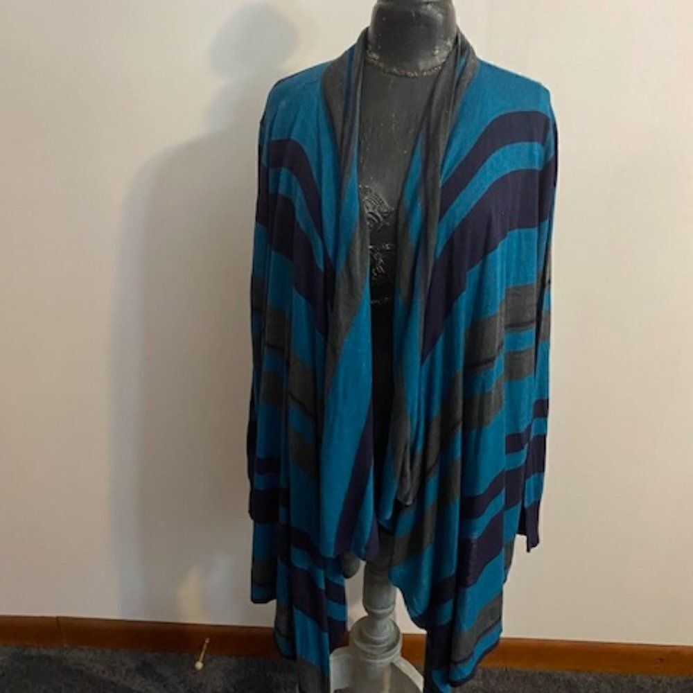 Lane Bryant Blue/Gray/Black striped drape front cardigan, size 26/28